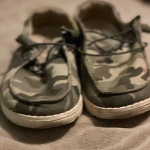 Hey Dudes Camouflage size 7 -